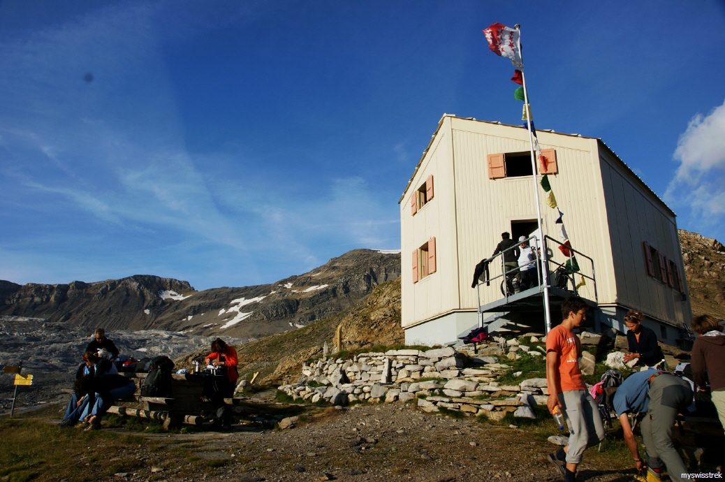 Cabane des Audannes - Berghütte  bei Crans Montana