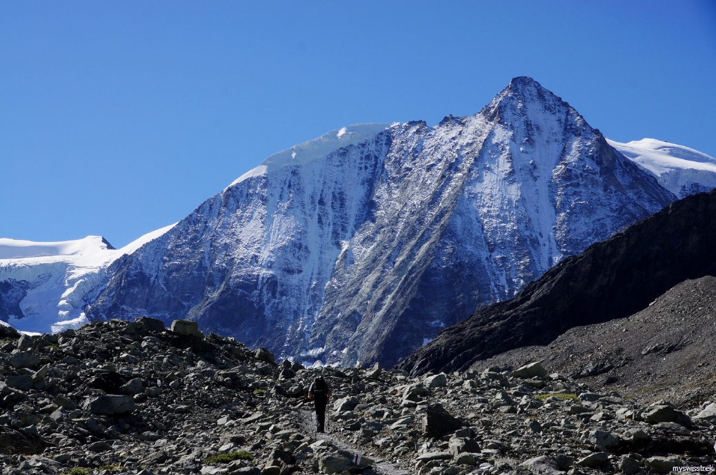 Mt Blanc de Cheilon - Berg bei Eovlene