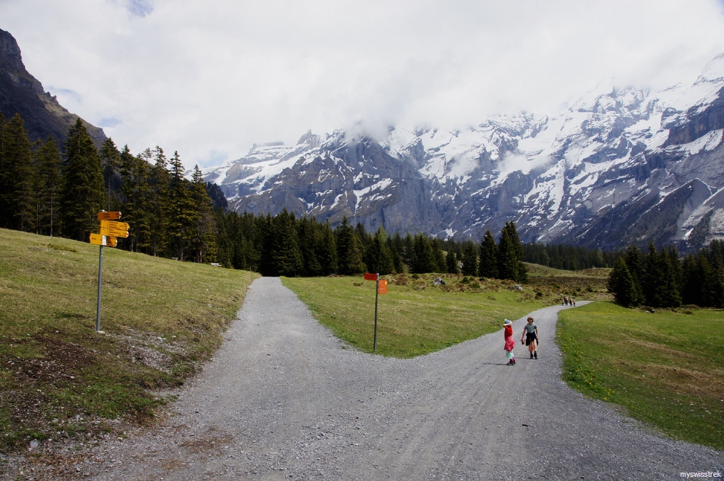 Bergtour Oeschinensee - bei Kandersteg